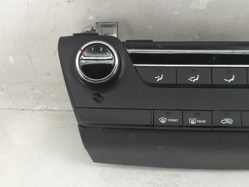 2016-2018 Hyundai Tucson Climate Control Module Temperature AC/Heater Replacement P/N:97250-D3111 Fits Fits 2016 2017 2018 OEM Used Auto Parts
