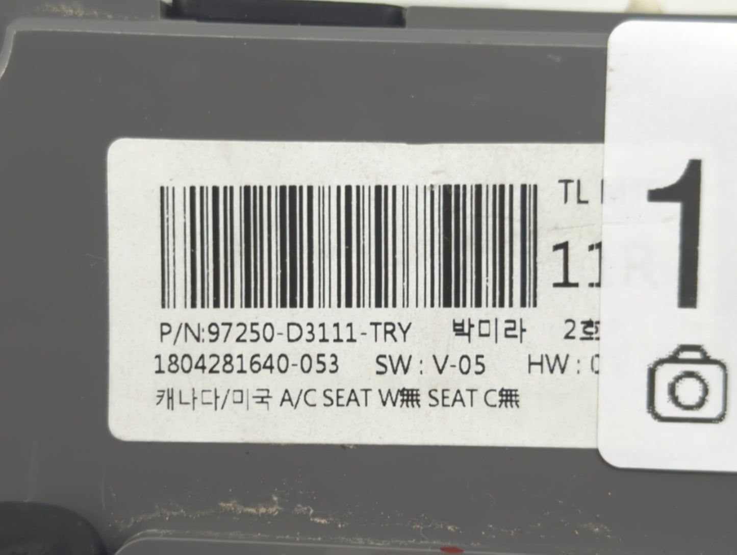 2016-2018 Hyundai Tucson Climate Control Module Temperature AC/Heater Replacement P/N:97250-D3111 Fits Fits 2016 2017 2018 O