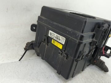 2016-2018 Hyundai Tucson Fusebox Fuse Box Panel Relay Module P/N:91422D3172 Fits Fits 2016 2017 2018 OEM Used Auto Parts
