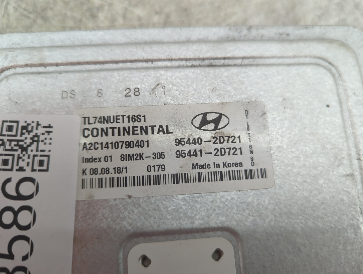 2016-2018 Hyundai Tucson PCM Engine Control Computer ECU ECM PCU OEM P/N:95440-2D721 95441-2D721 Fits Fits 2016 2017 2018 OE