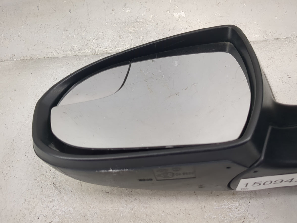 2016-2018 Hyundai Tucson Driver Side View Mirror - Left Door Mirror OEM Used - Oemusedautoparts1.com