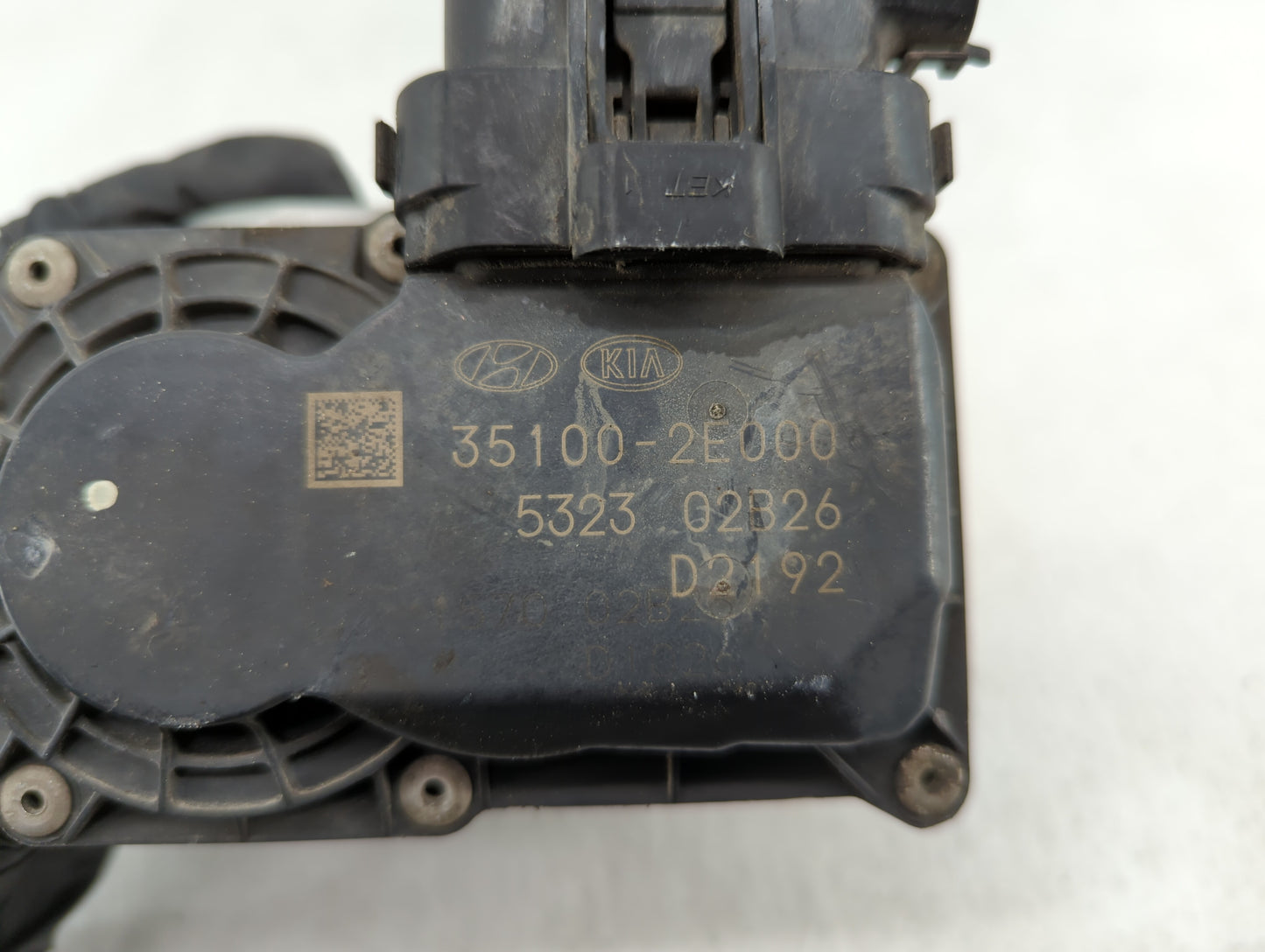 2014-2018 Hyundai Tucson Throttle Body P/N:35100-2E000 1302150124 Fits Fits 2011 2012 2013 2014 2015 2016 2017 2018 2019 OEM