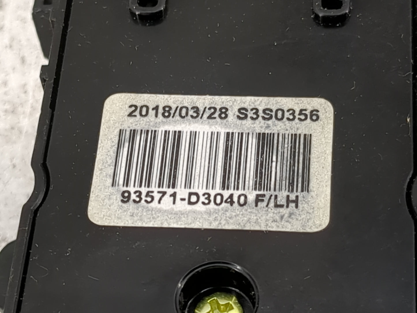 2016-2021 Hyundai Tucson Master Power Window Switch Replacement Driver Side Left P/N:93571-D3040 93520-D3061 Fits OEM Used A