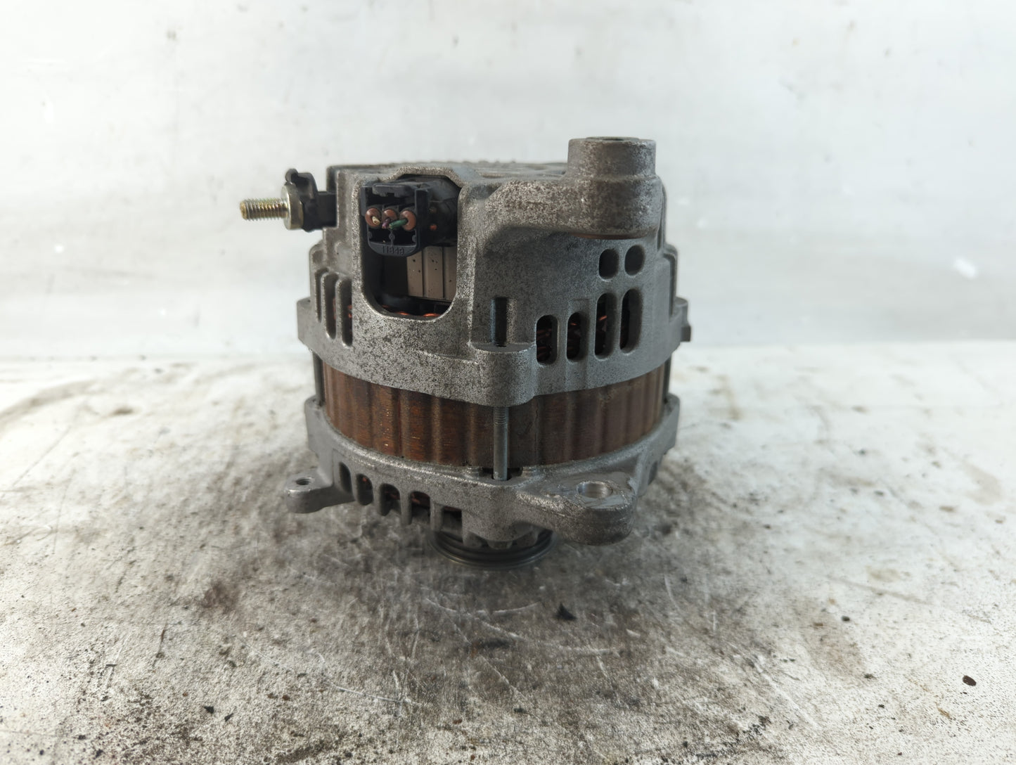2016-2020 Infiniti Q50 Alternator Replacement Generator Charging Assembly Engine OEM P/N:23100 4HK6A Fits OEM Used Auto Part