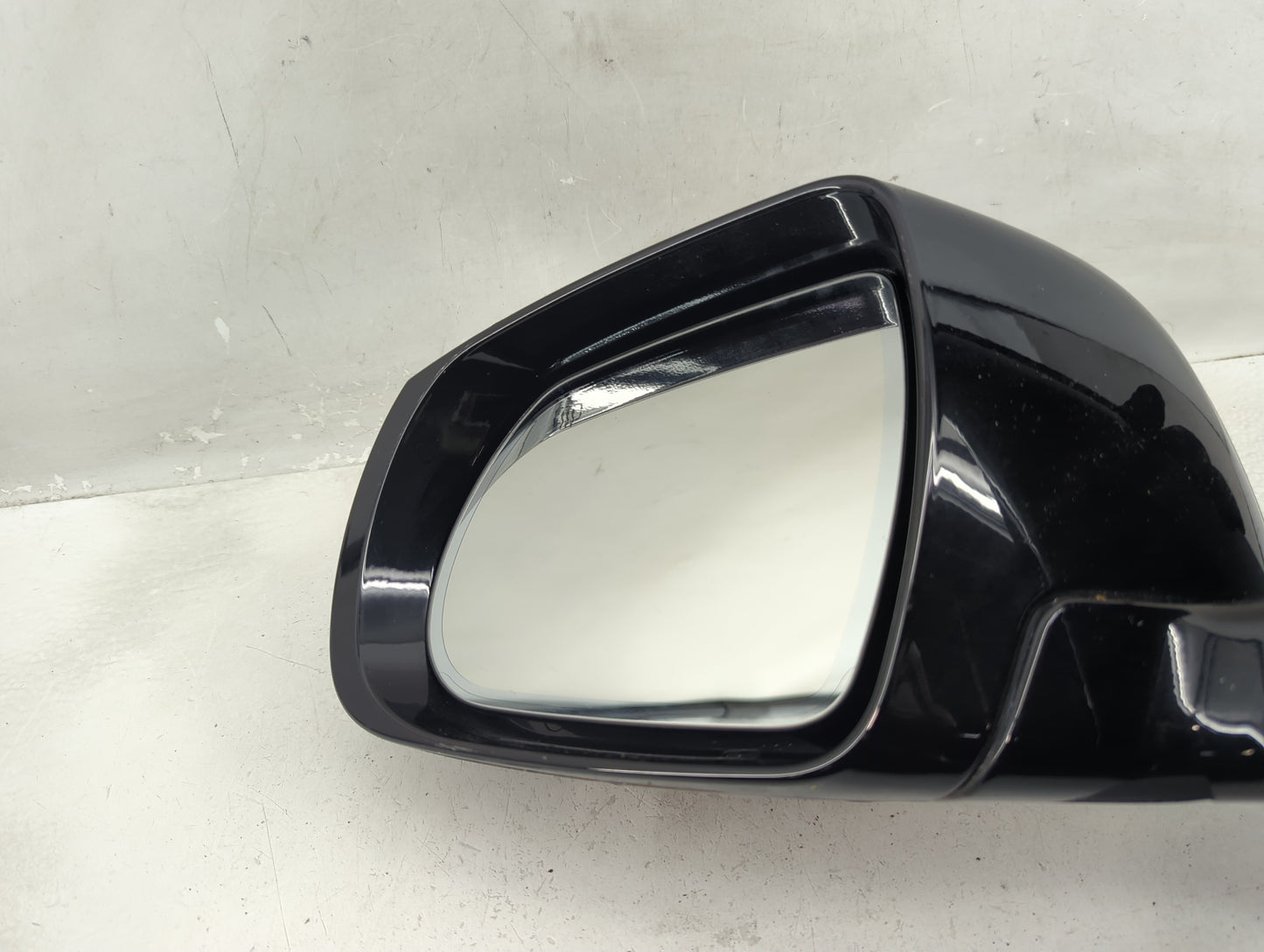 2018 Infiniti Q50 Driver Side View Mirror - Left Door Mirror OEM Used - Oemusedautoparts1.com