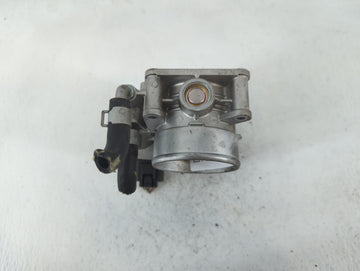 2016-2020 Infiniti Q50 Throttle Body P/N:RME60-52 Fits Fits 2016 2017 2018 2019 2020 OEM Used Auto Parts