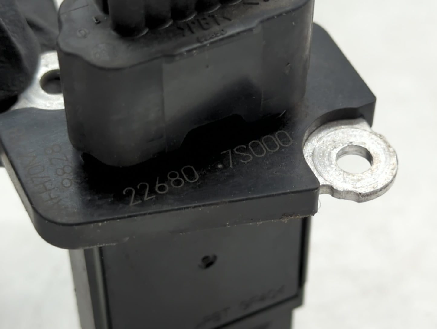 2014-2019 Infiniti Q70 Mass Air Flow Meter Maf - Oemusedautoparts1.com