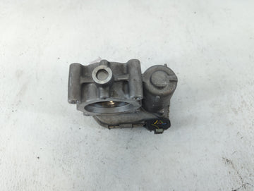 2017-2019 Infiniti Qx30 Throttle Body P/N:0 280 750 541 A 270 141 00 25 Fits Fits 2016 2017 2018 2019 OEM Used Auto Parts