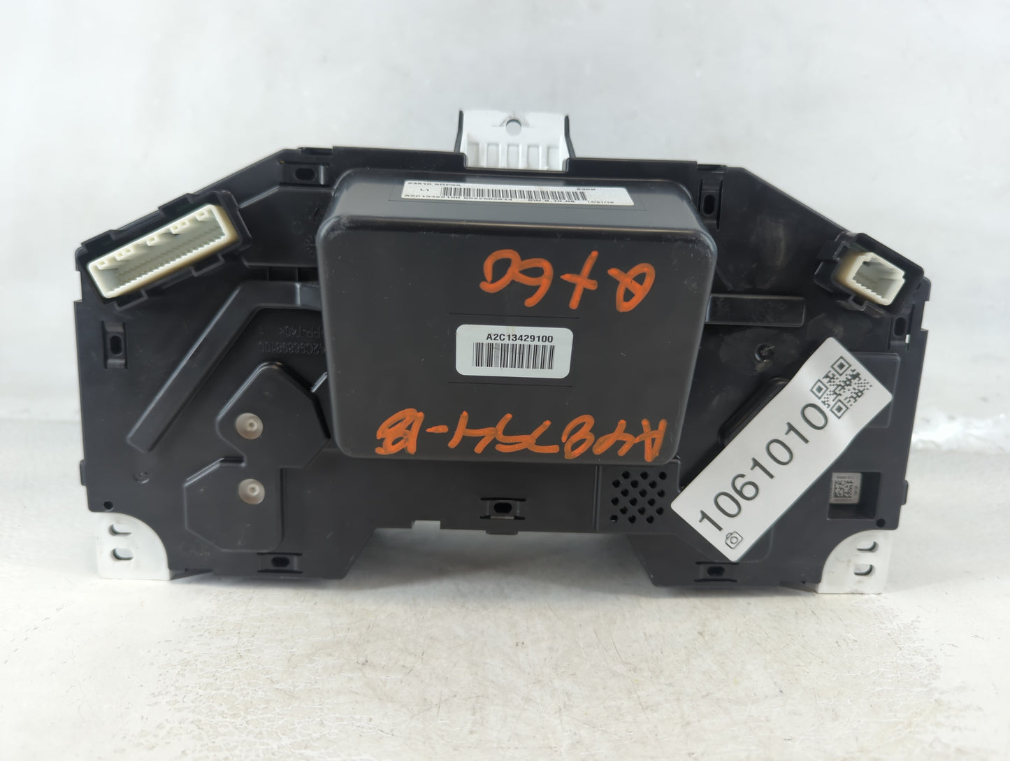 2018-2020 Infiniti Qx60 Instrument Cluster Speedometer Gauges P/N:24810 9NP0A Fits Fits 2018 2019 2020 OEM Used Auto Parts -