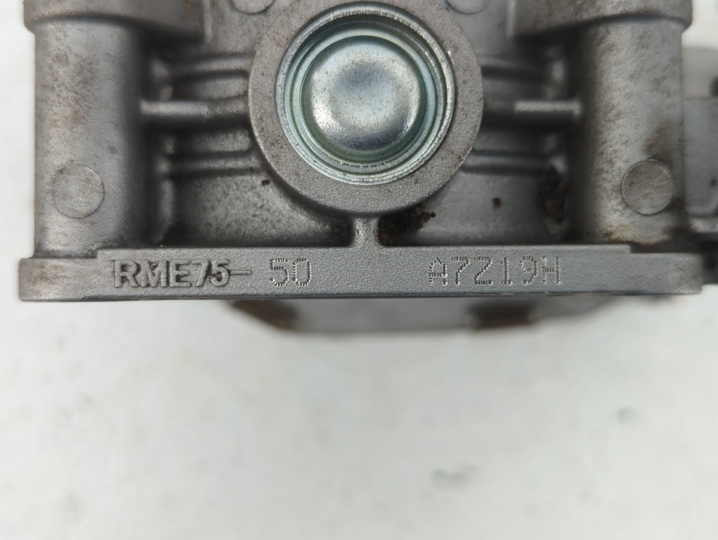 2017-2019 Infiniti Qx60 Throttle Body P/N:RME76-50 RME75-50, 6Z19A2 Fits Fits 2016 2017 2018 2019 OEM Used Auto Parts - Oemu