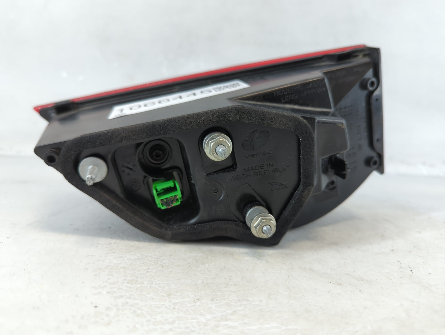 2017-2020 Jaguar F-Pace Tail Light Assembly Driver Left OEM P/N:HK83-15K273-AA Fits Fits 2017 2018 2019 2020 OEM Used Auto P