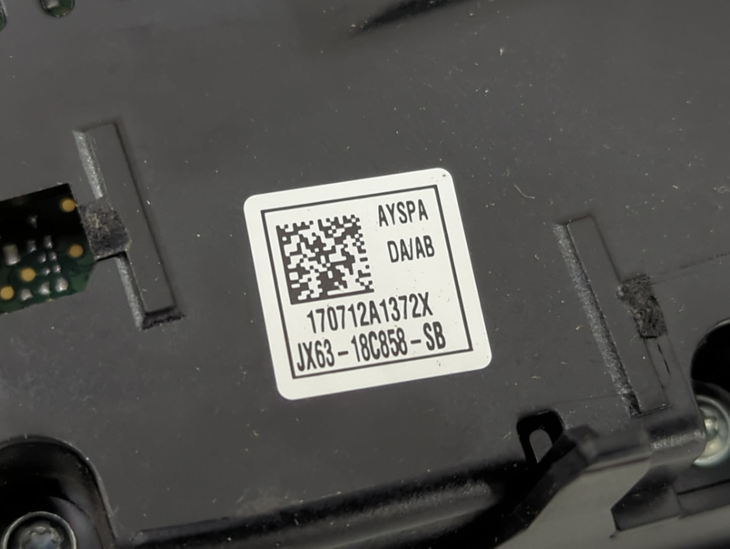 2018 Jaguar F-Pace Climate Control Module Temperature AC/Heater Replacement P/N:JX63-18C858-SB Fits Fits 2019 OEM Used Auto