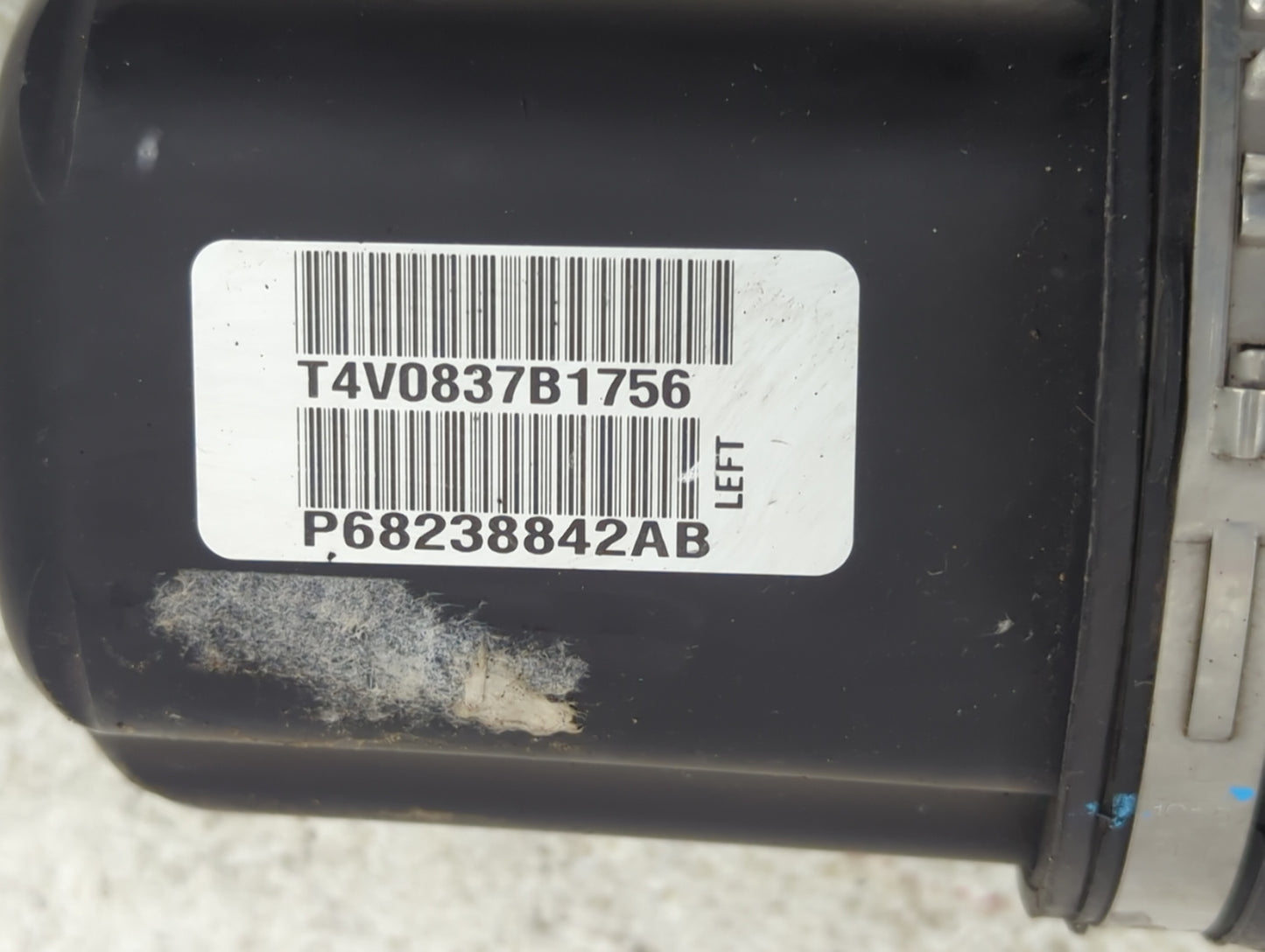 2014-2018 Jeep Cherokee Axle Shaft Front Driver Cv C/v - Oemusedautoparts1.com