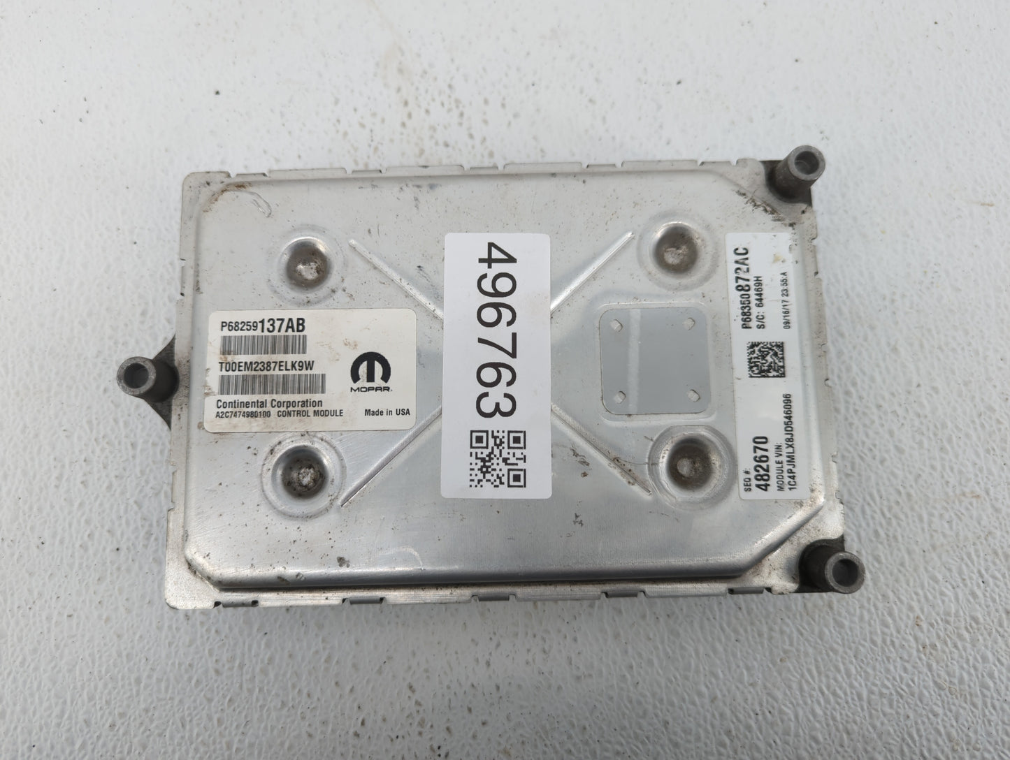 2018 Jeep Cherokee PCM Engine Control Computer ECU ECM PCU OEM P/N:P68259137AB Fits OEM Used Auto Parts - Oemusedautoparts1.