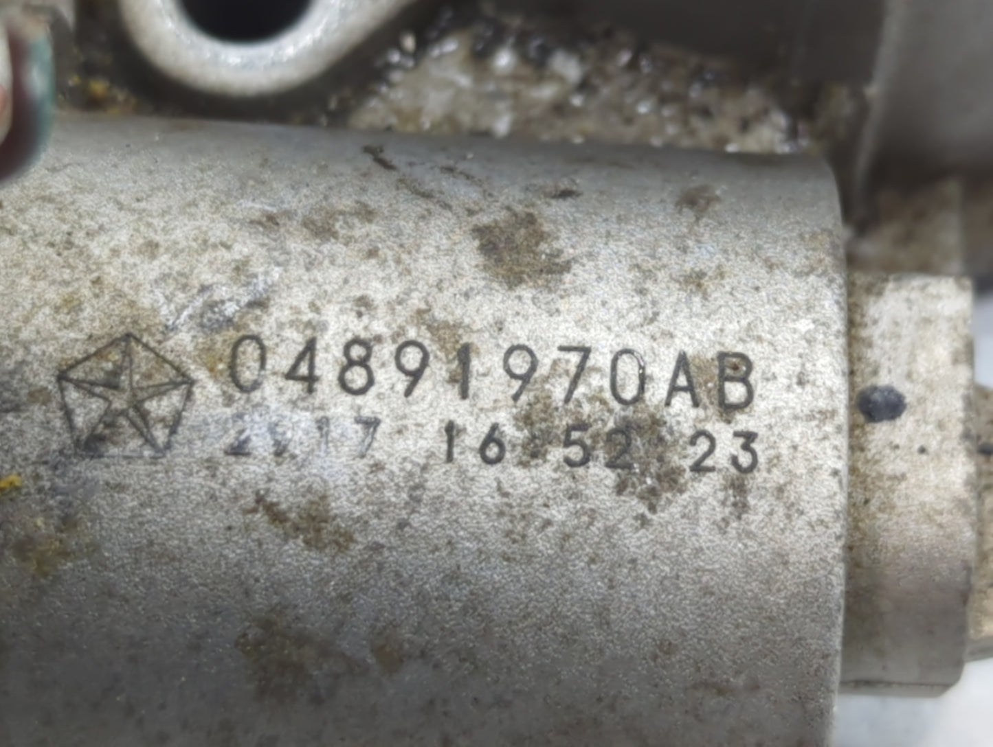 2014-2019 Jeep Cherokee Throttle Body P/N:04891970AB Fits Fits 2014 2015 2016 2017 2018 2019 2020 2021 2022 OEM Used Auto Pa
