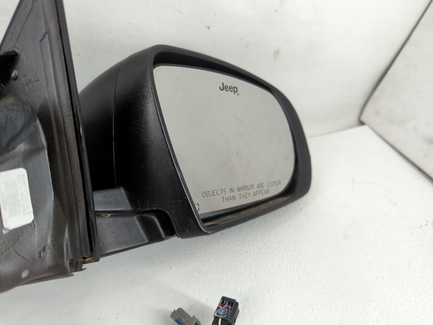 2018 Jeep Compass Passenger Side View Mirror - Right Door Mirror OEM Used - Oemusedautoparts1.com