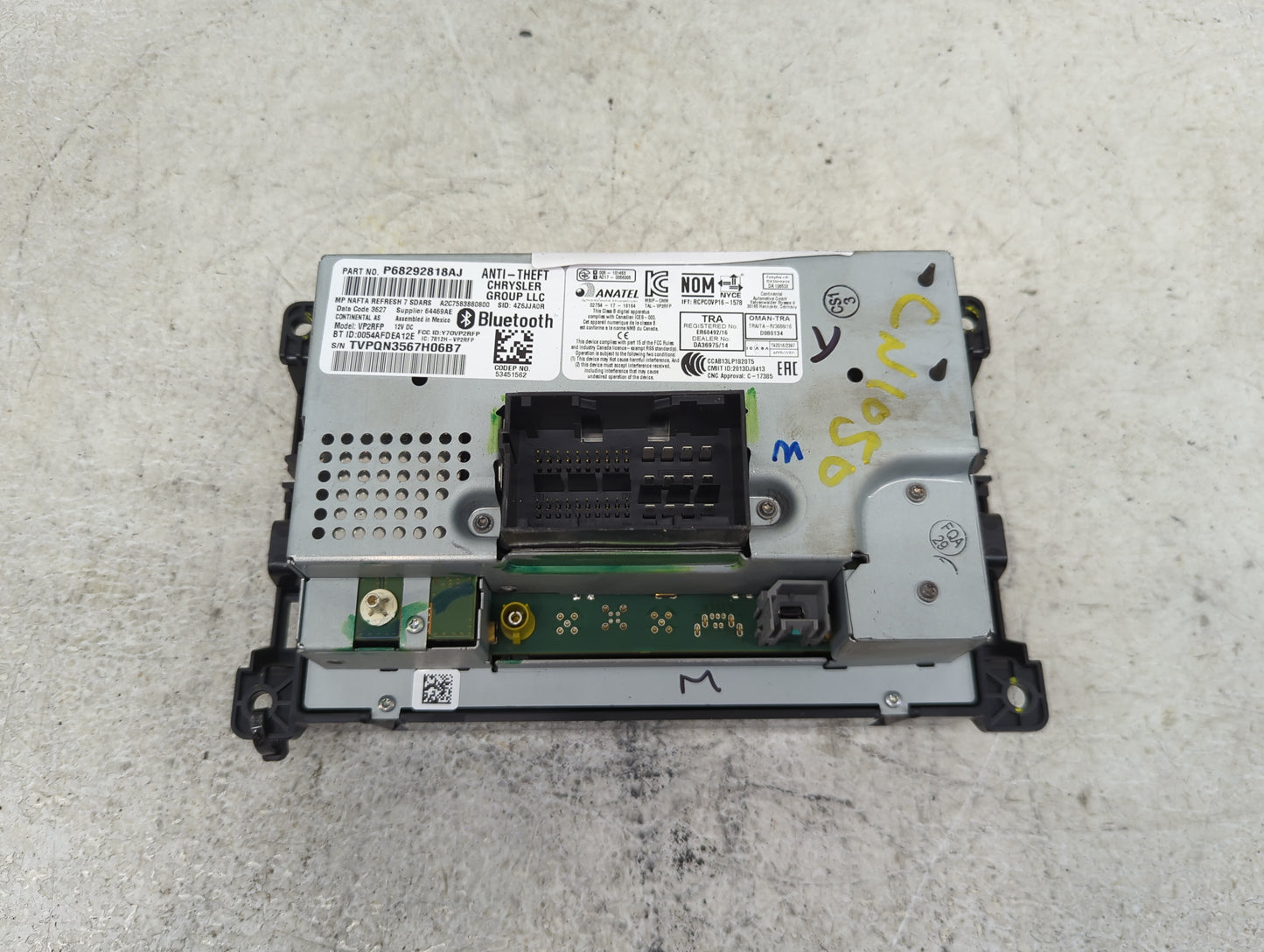 2018 Jeep Compass Information Display Screen Black - Oemusedautoparts1.com