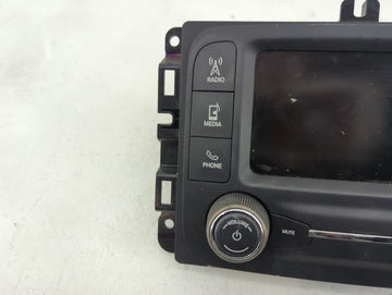 2018 Jeep Compass Radio AM FM Cd Player Receiver Replacement P/N:P68292817AJ VP2RFP, Y7OVP2RFP, 7812H-VP2RFP, A2C7583850800 Fits OEM Used Auto Parts