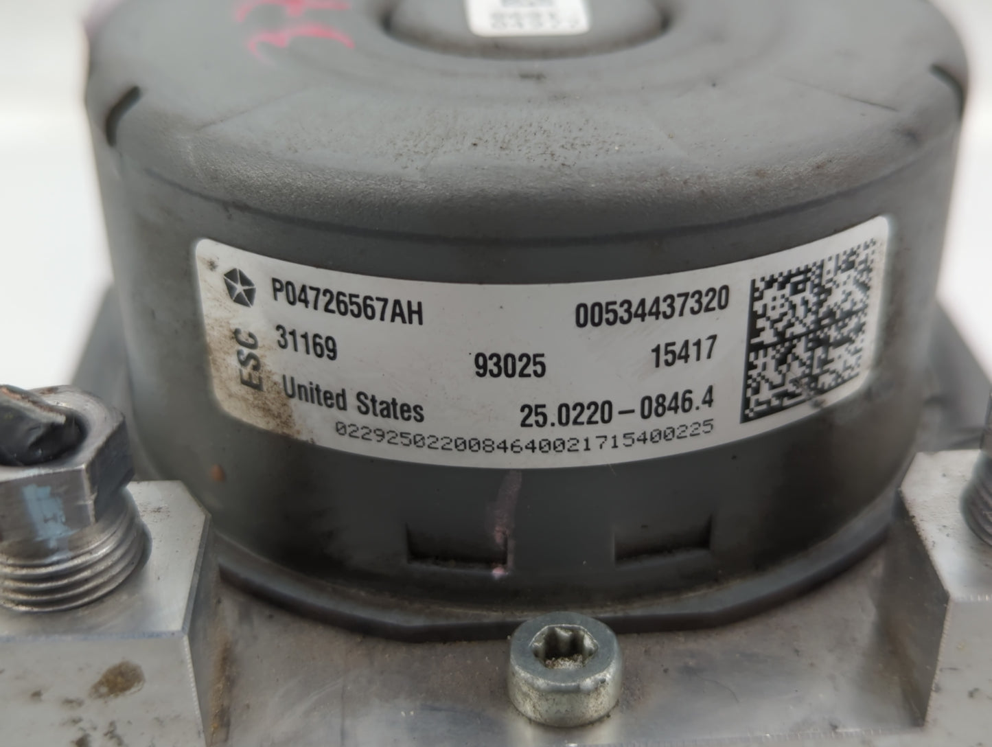 2018 Jeep Compass ABS Pump Control Module Replacement P/N:P04726567AH Fits OEM Used Auto Parts - Oemusedautoparts1.com