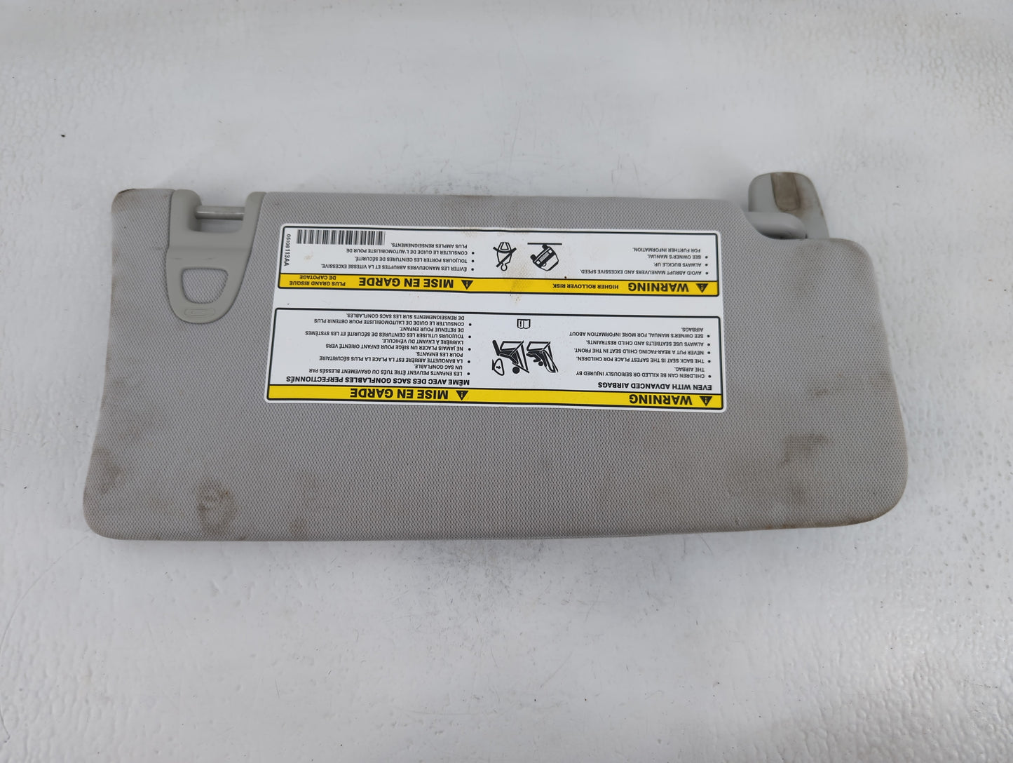 2018 Jeep Compass Sun Visor Shade Replacement Driver Left Mirror Fits OEM Used Auto Parts - Oemusedautoparts1.com