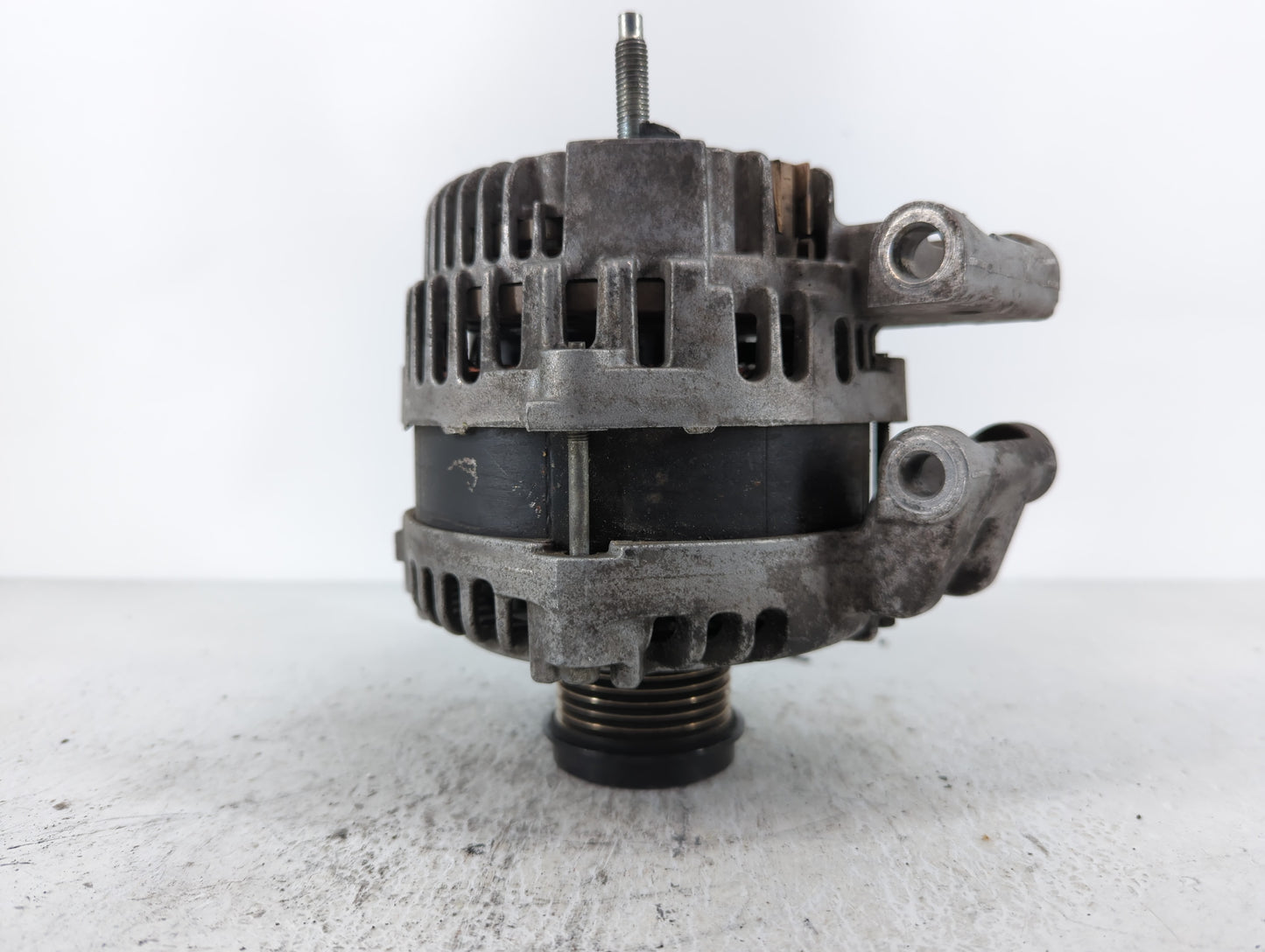 2015-2021 Jeep Renegade Alternator Replacement Generator Charging Assembly Engine OEM P/N:56029624AB Fits OEM Used Auto Part