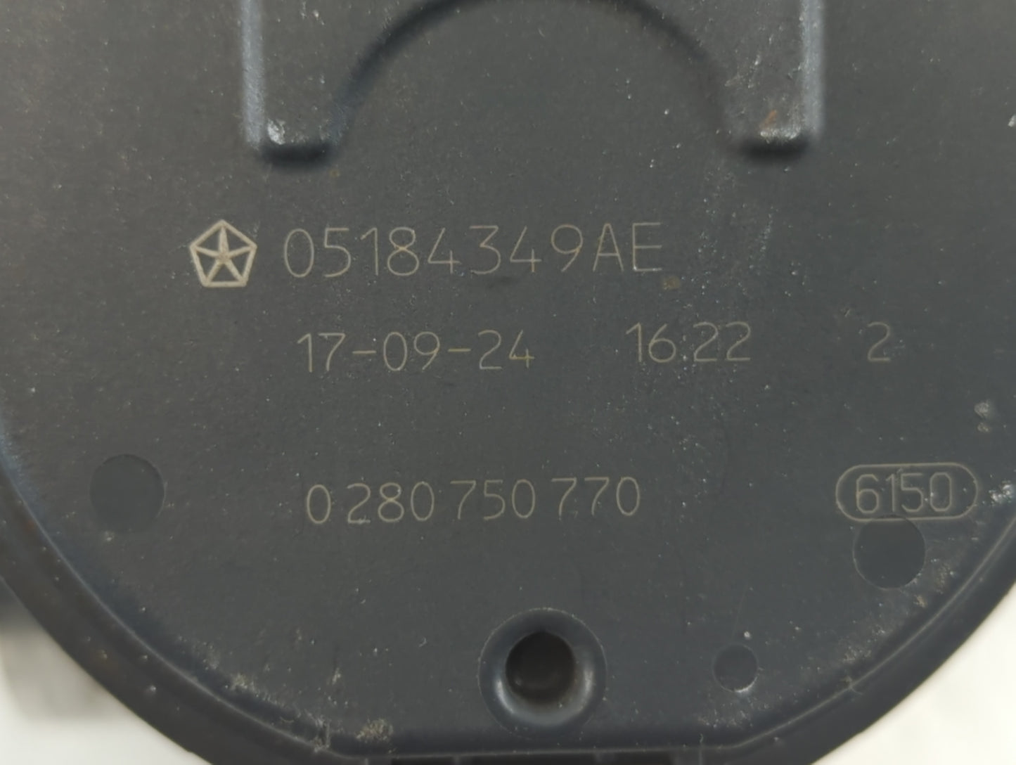 2012-2018 Jeep Wrangler Throttle Body P/N:0 280 750 770 05184349AE Fits OEM Used Auto Parts - Oemusedautoparts1.com