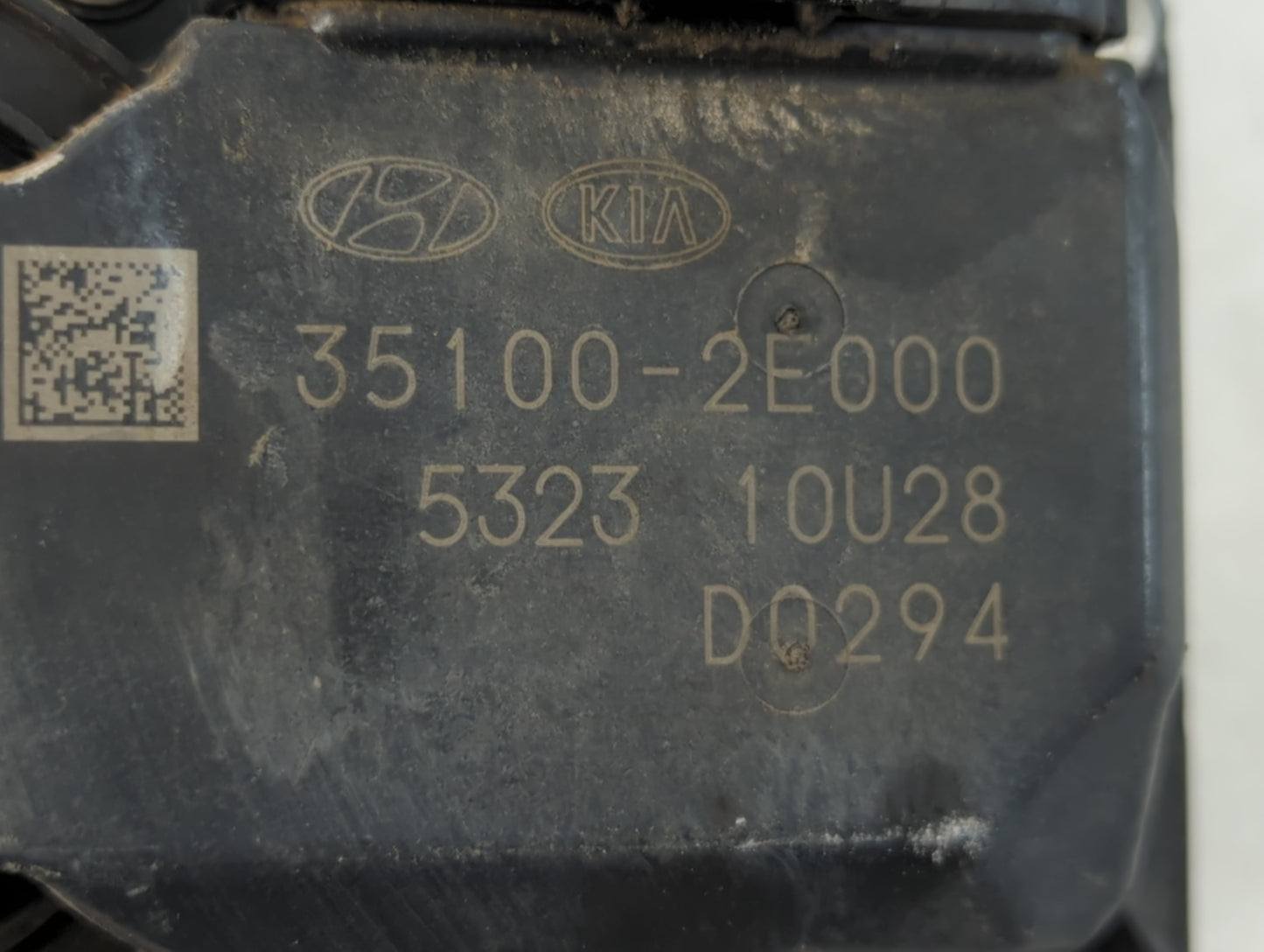 2014-2018 Kia Forte Throttle Body P/N:35100-2E000 Fits Fits 2011 2012 2013 2014 2015 2016 2017 2018 2019 2020 2021 OEM Used