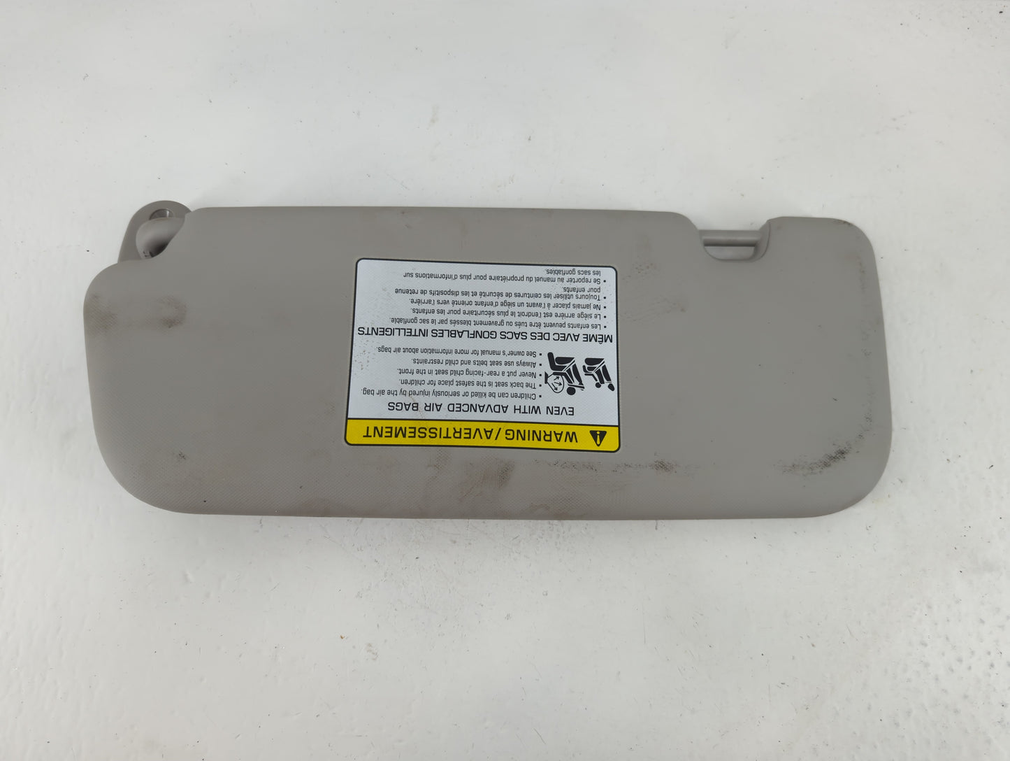 2017-2018 Kia Forte Sun Visor Shade Replacement Passenger Right Mirror Fits Fits 2017 2018 OEM Used Auto Parts - Oemusedauto
