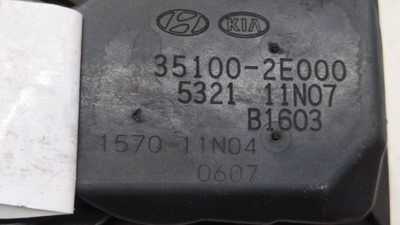 2014-2018 Kia Forte Throttle Body P/N:35100-2E000 Fits Fits 2011 2012 2013 2014 2015 2016 2017 2018 2019 OEM Used Auto Parts