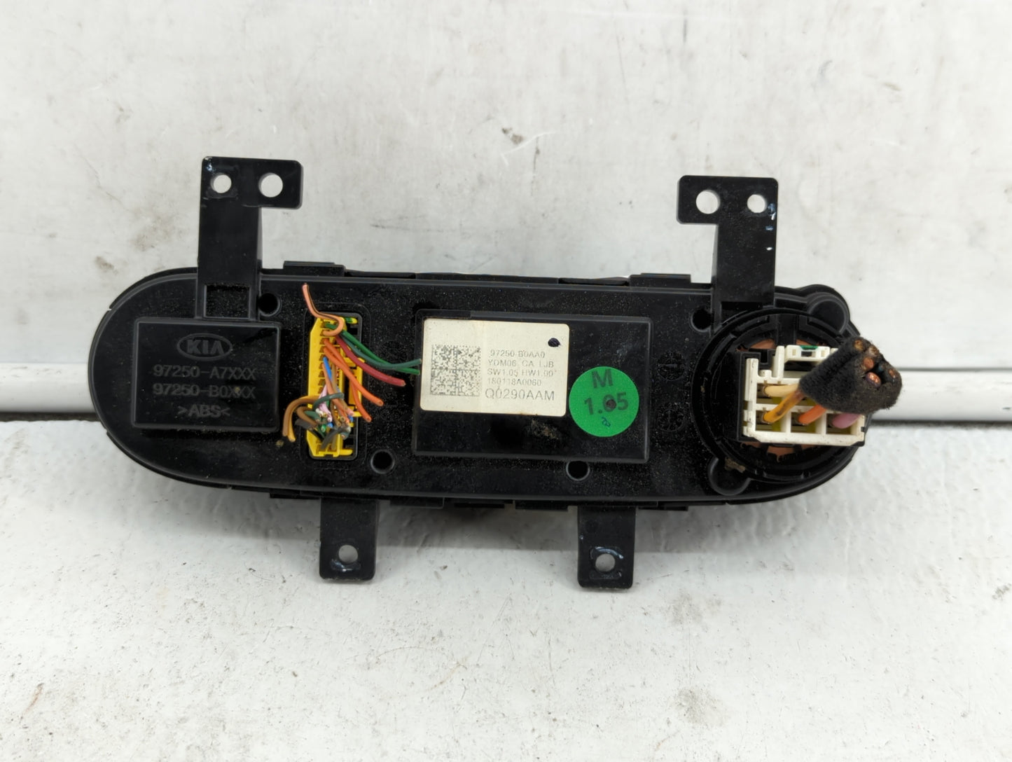 2017-2018 Kia Forte Climate Control Module Temperature AC/Heater Replacement P/N:97250-A7XXX 97250-B0AA0 Fits Fits 2017 2018