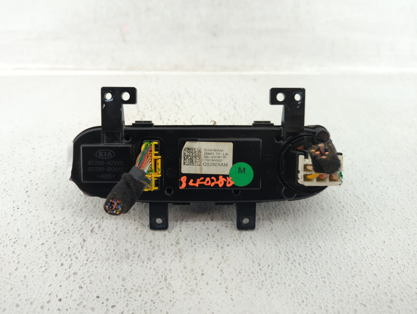 2017-2018 Kia Forte Climate Control Module Temperature AC/Heater Replacement P/N:97250-B0AA0 Fits Fits 2017 2018 OEM Used Au