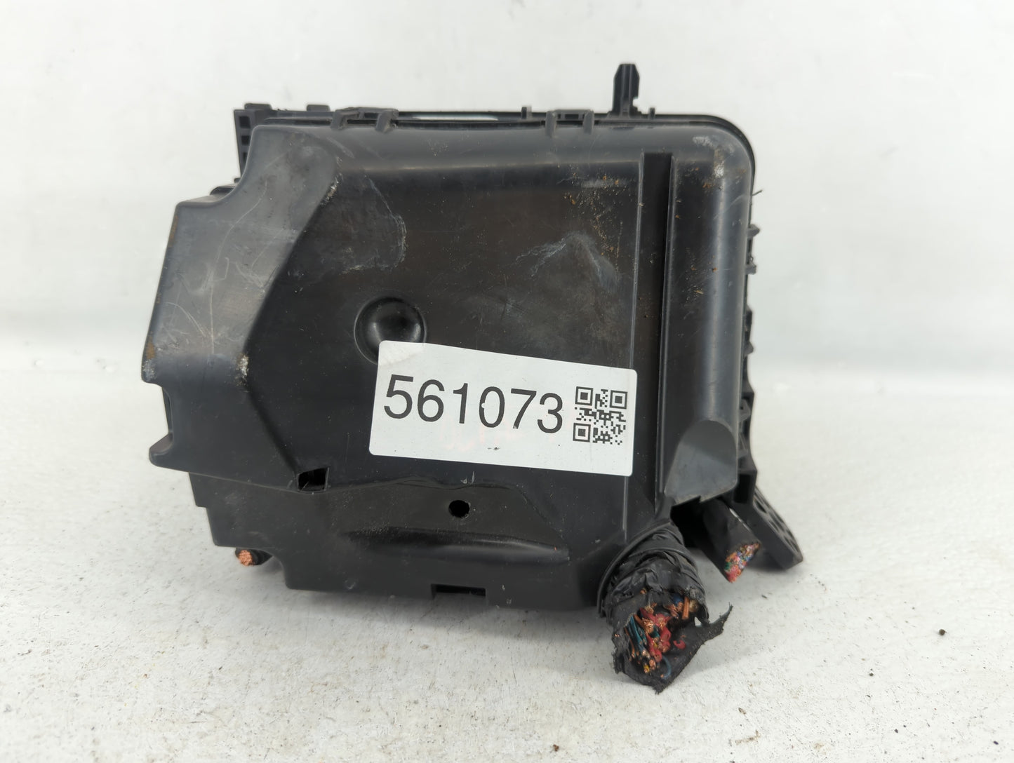 2017-2018 Kia Forte Fusebox Fuse Box Panel Relay Module P/N:91218 B0400 91950-A7760 Fits Fits 2017 2018 OEM Used Auto Parts