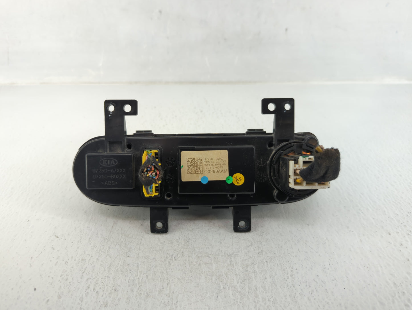 2017-2018 Kia Forte Climate Control Module Temperature AC/Heater Replacement P/N:97250-B0AA0 Fits Fits 2017 2018 OEM Used Au
