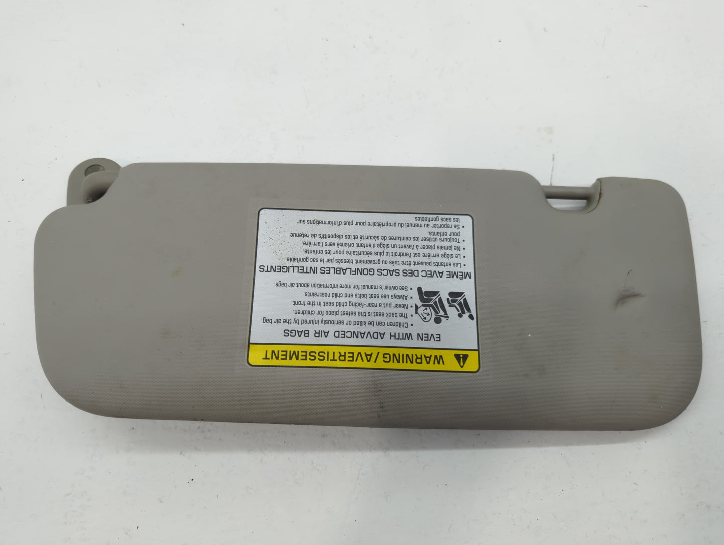 2017-2018 Kia Forte Sun Visor Shade Replacement Passenger Right Mirror Fits Fits 2017 2018 OEM Used Auto Parts - Oemusedauto