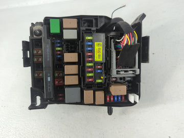 2017-2018 Kia Forte Fusebox Fuse Box Panel Relay Module P/N:91221 B0060 Fits Fits 2017 2018 OEM Used Auto Parts