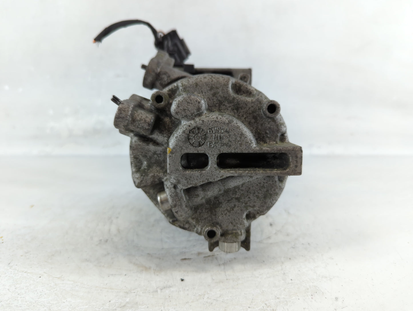Kia Forte Air Conditioning A/c Ac Compressor Oem - Oemusedautoparts1.com