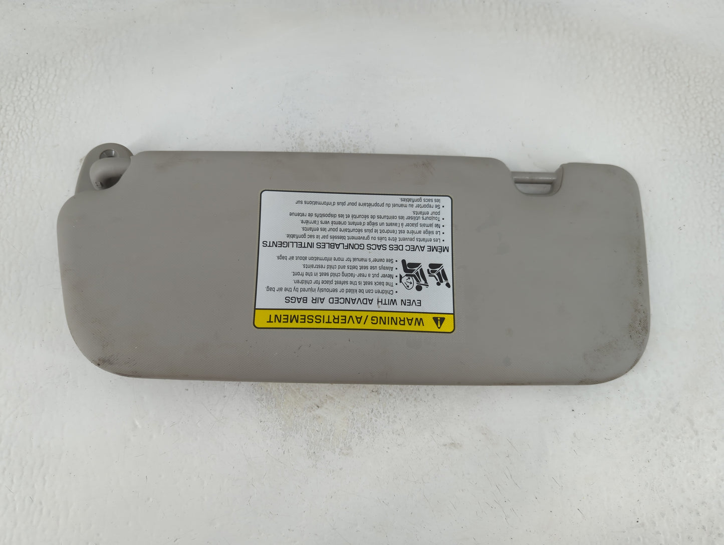 2017-2018 Kia Forte Sun Visor Shade Replacement Passenger Right Mirror Fits Fits 2017 2018 OEM Used Auto Parts - Oemusedauto