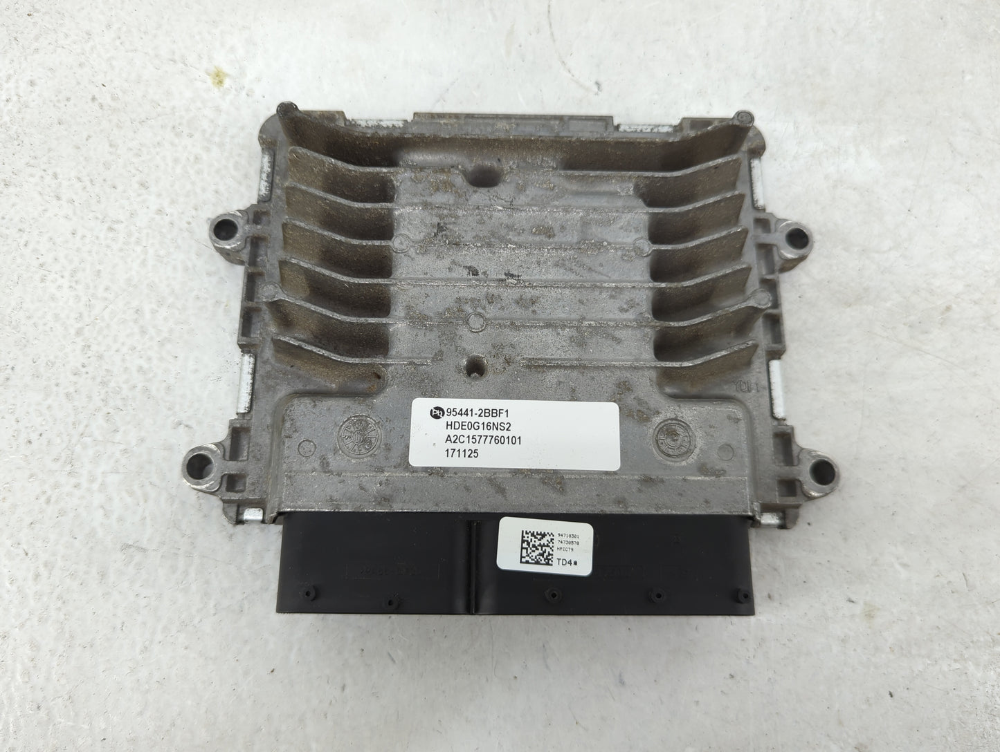 2018-2020 Kia Niro PCM Engine Control Computer ECU ECM PCU OEM P/N:95441-2BBF1 A2C1577760101 Fits Fits 2018 2019 2020 OEM Us