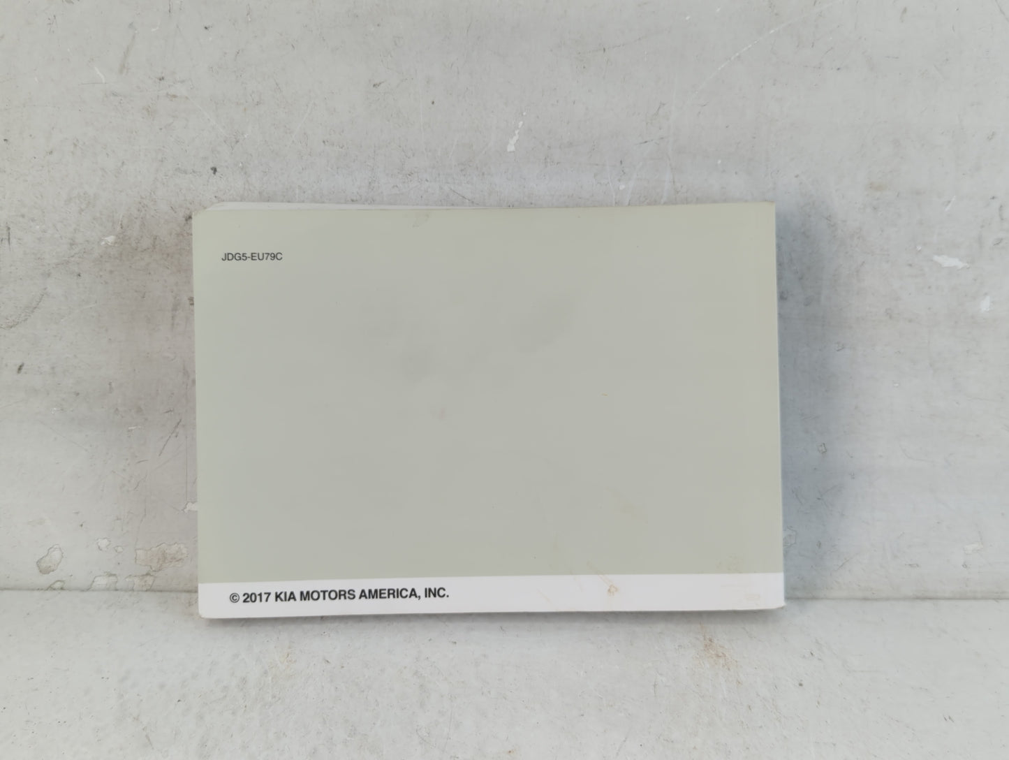 2018 Kia Optima Owners Manual Book Guide P/N:JDG5-EU79C OEM Used Auto Parts - Oemusedautoparts1.com