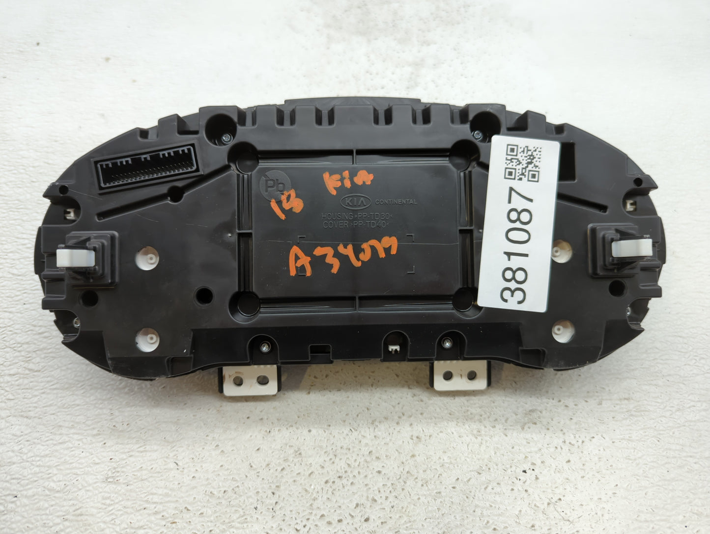 2018 Kia Optima Instrument Cluster Speedometer Gauges P/N:94001-D5500 Fits OEM Used Auto Parts - Oemusedautoparts1.com