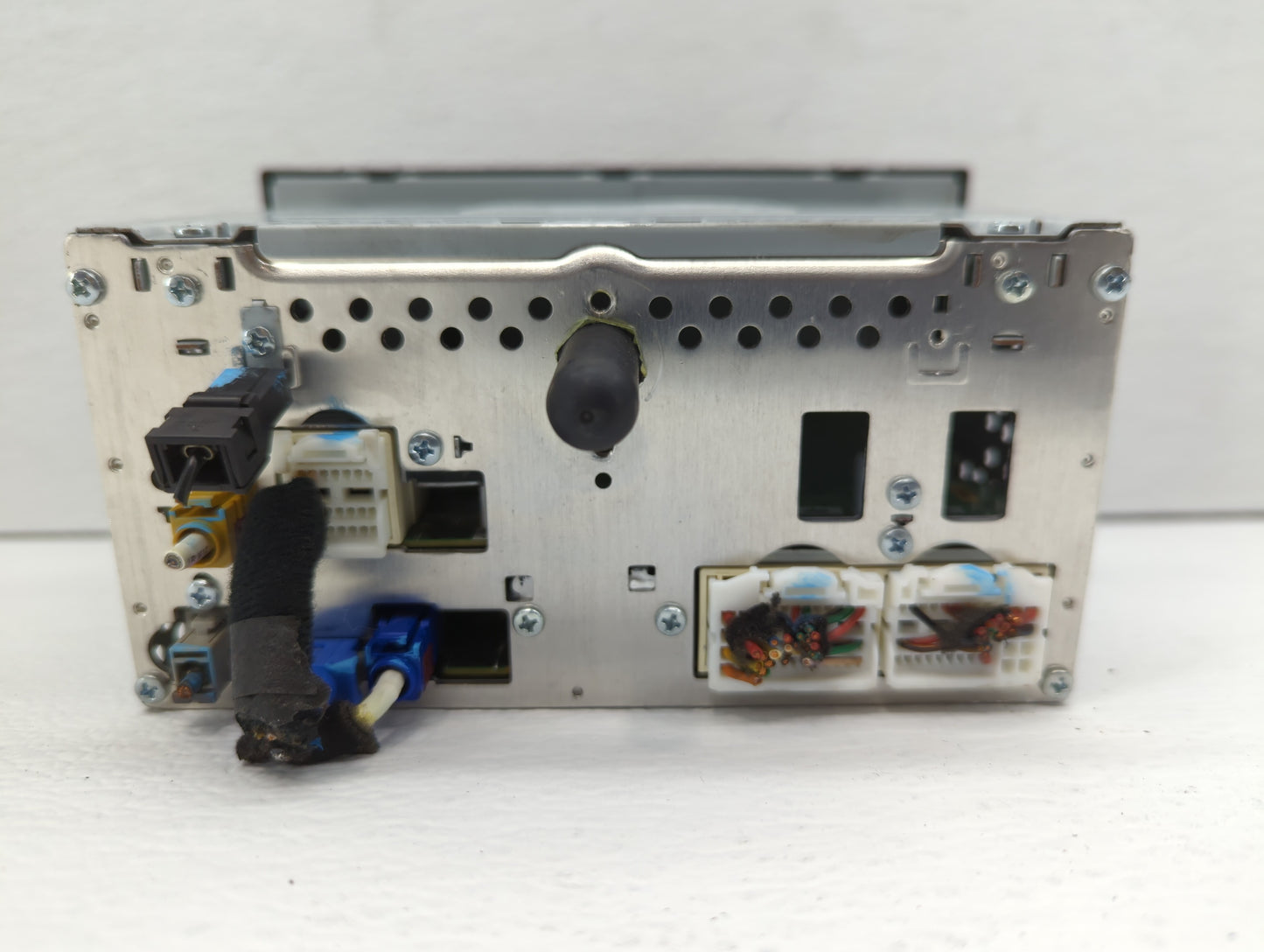 2017-2018 Kia Optima Radio AM FM Cd Player Receiver Replacement P/N:96160-D5150WK Fits Fits 2017 2018 OEM Used Auto Parts -