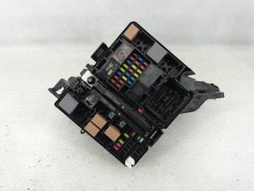 2016-2019 Kia Optima Fusebox Fuse Box Panel Relay Module P/N:91950-D5822 Fits Fits 2016 2017 2018 2019 OEM Used Auto Parts