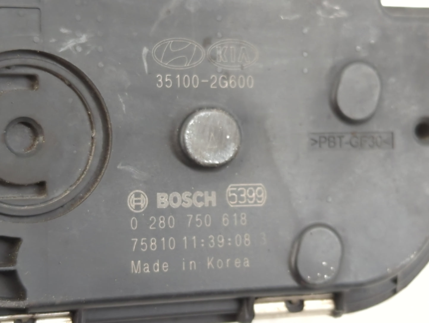 2016-2020 Kia Optima Throttle Body P/N:0 280 750 618 35100-2G600 Fits Fits 2015 2016 2017 2018 2019 2020 2021 OEM Used Auto