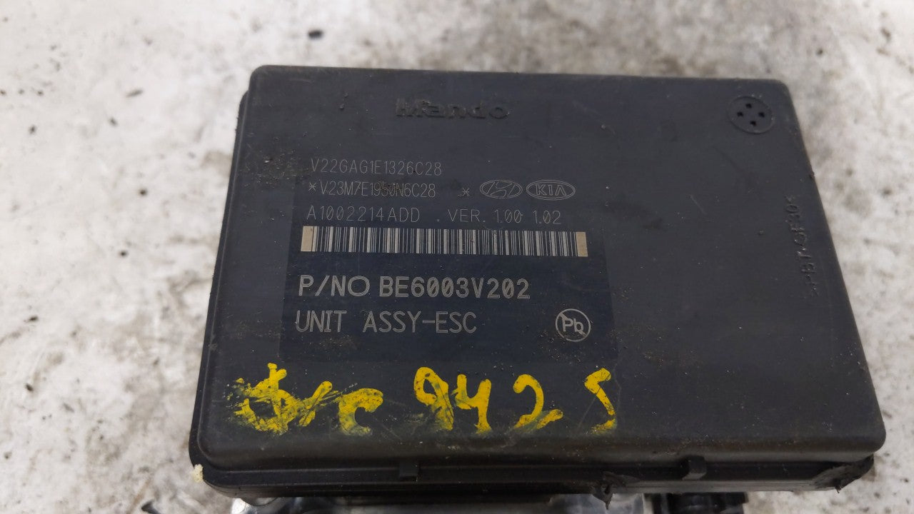 2018-2019 Kia Rio ABS Pump Control Module Replacement P/N:58920-H9220 BE6003V202 Fits Fits 2018 2019 OEM Used Auto Parts - O