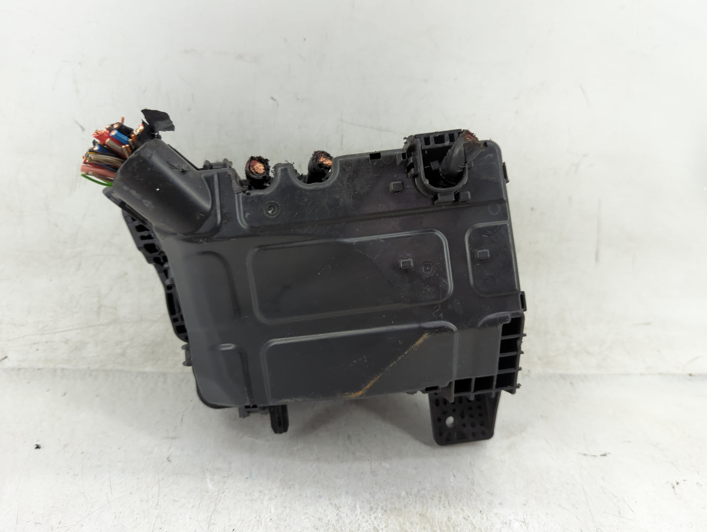 2018-2019 Kia Rio Fusebox Fuse Box Panel Relay Module P/N:H9540 Fits Fits 2018 2019 OEM Used Auto Parts - Oemusedautoparts1.