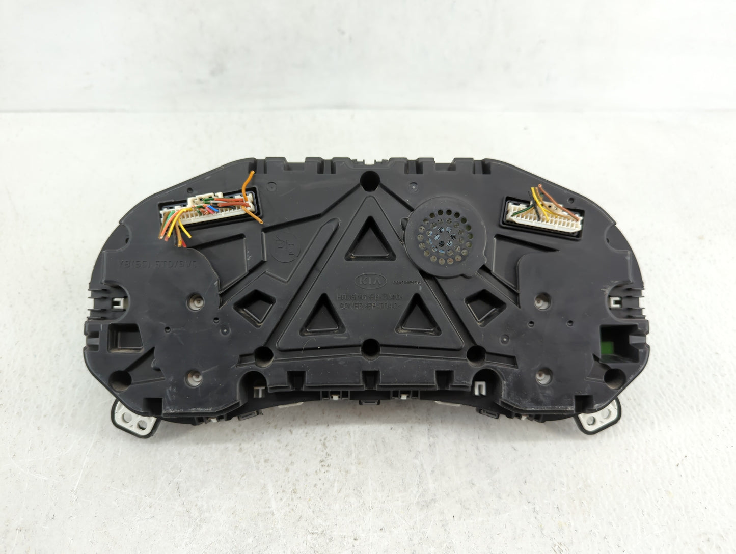 2018-2019 Kia Rio Instrument Cluster Speedometer Gauges P/N:94001-H9050 Fits Fits 2018 2019 OEM Used Auto Parts - Oemusedaut