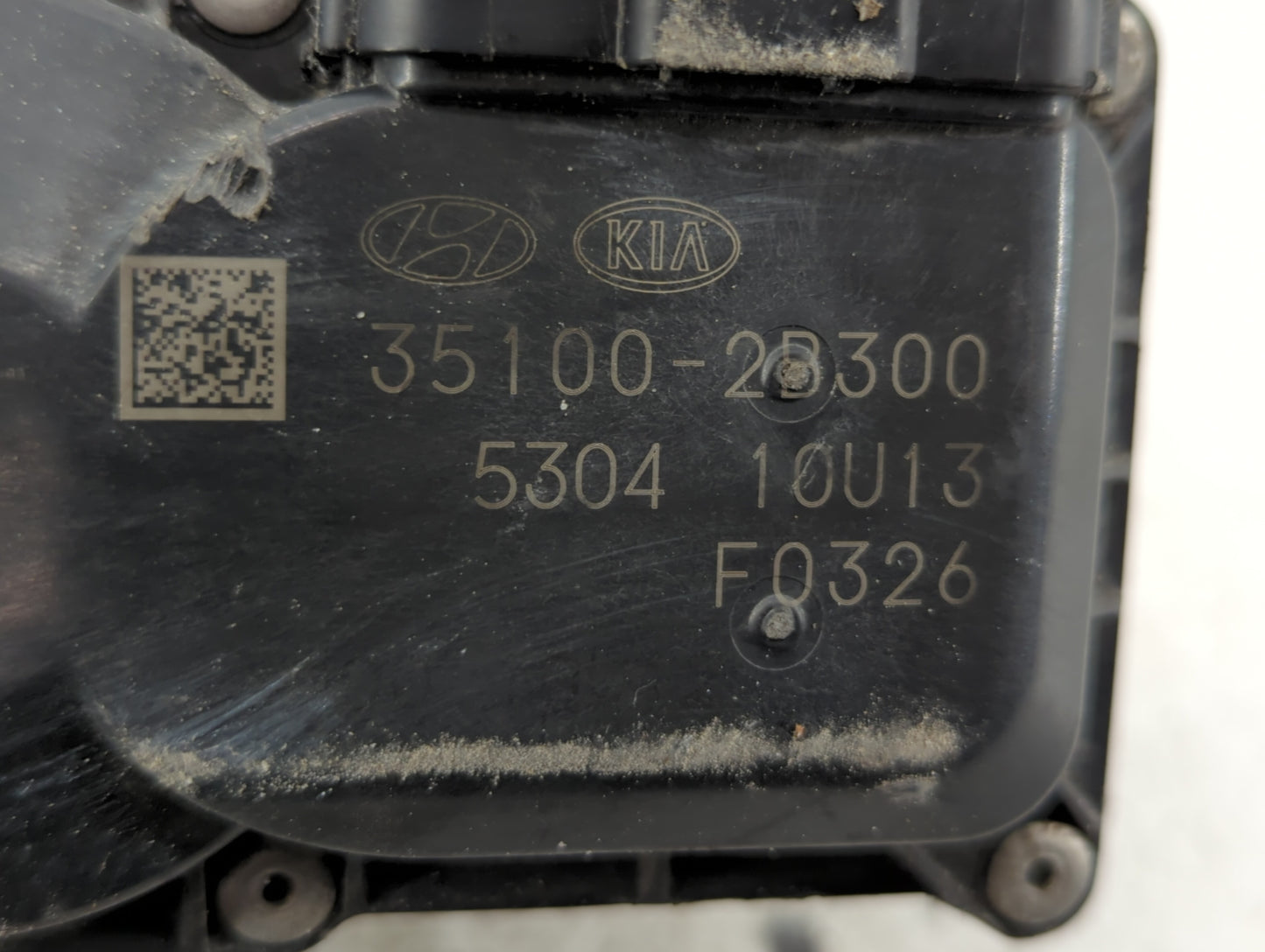 2012-2019 Kia Rio Throttle Body P/N:35100-2B300 Fits Fits 2012 2013 2014 2015 2016 2017 2018 2019 OEM Used Auto Parts - Oemu