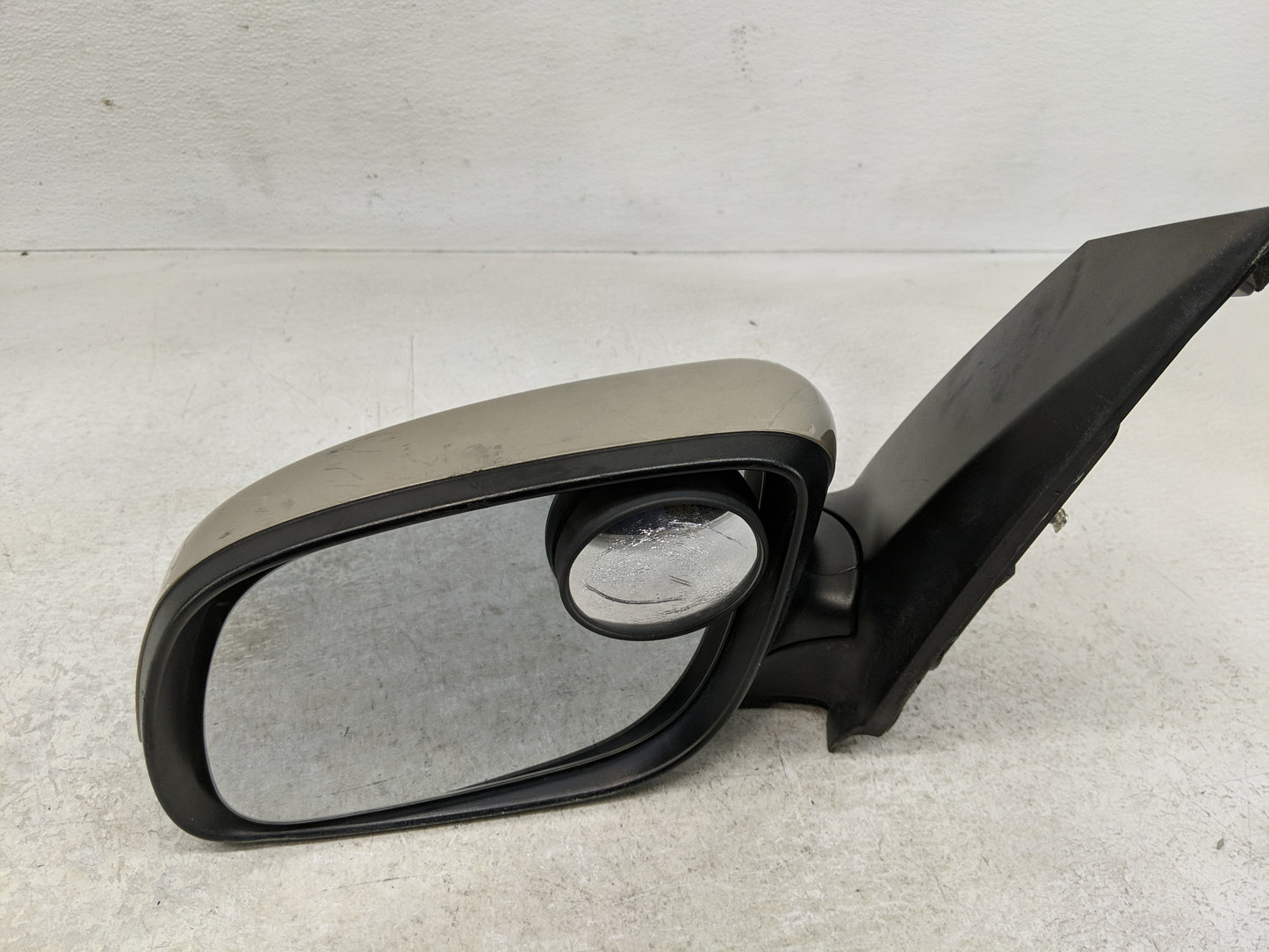 2015-2020 Kia Sedona Side Mirror Replacement Driver Left View Door Mirror P/N:E13037560 Fits Fits 2015 2016 2017 2018 2019 2