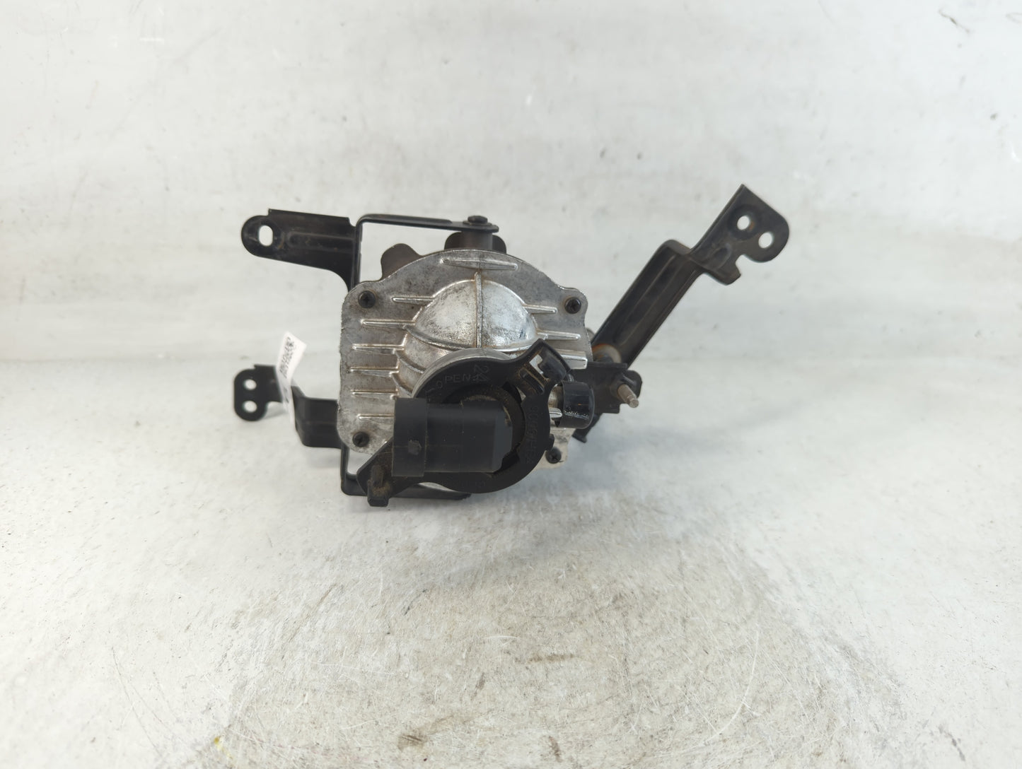 2015-2018 Kia Sedona Driver Left Oem Front Light Lamp - Oemusedautoparts1.com