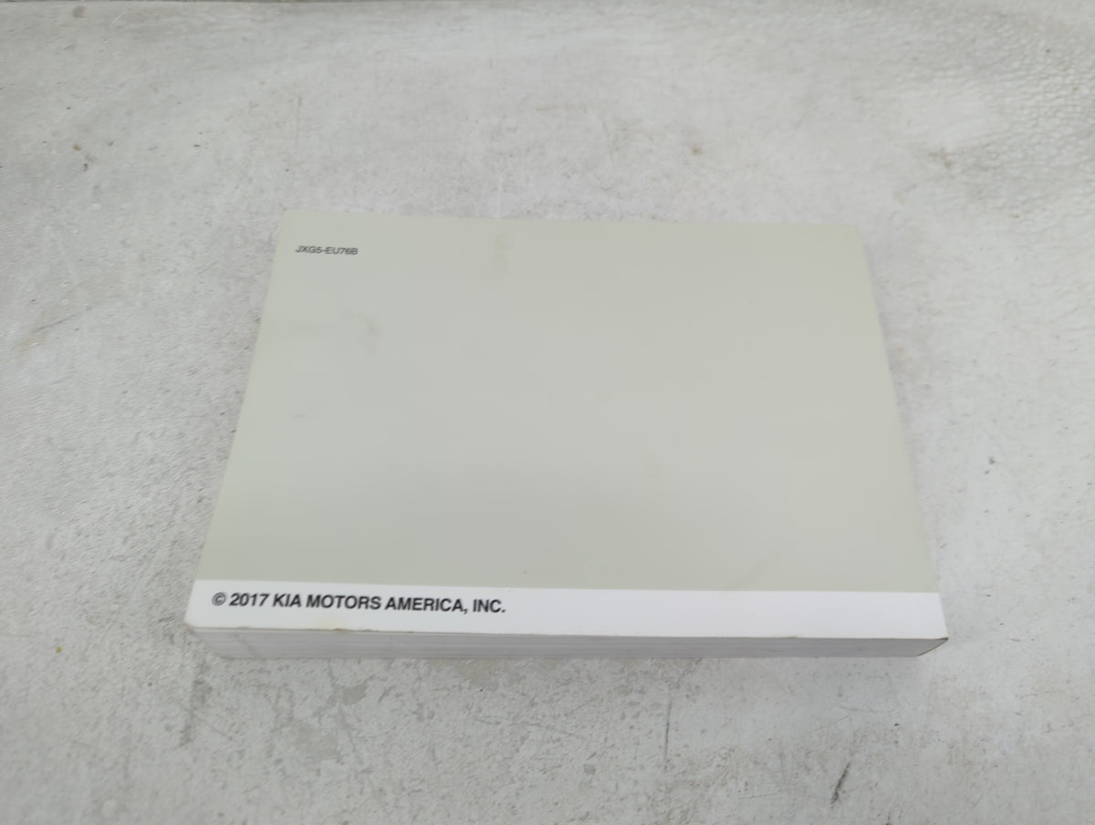 2018 Kia Sorento Owners Manual Book Guide OEM Used Auto Parts - Oemusedautoparts1.com